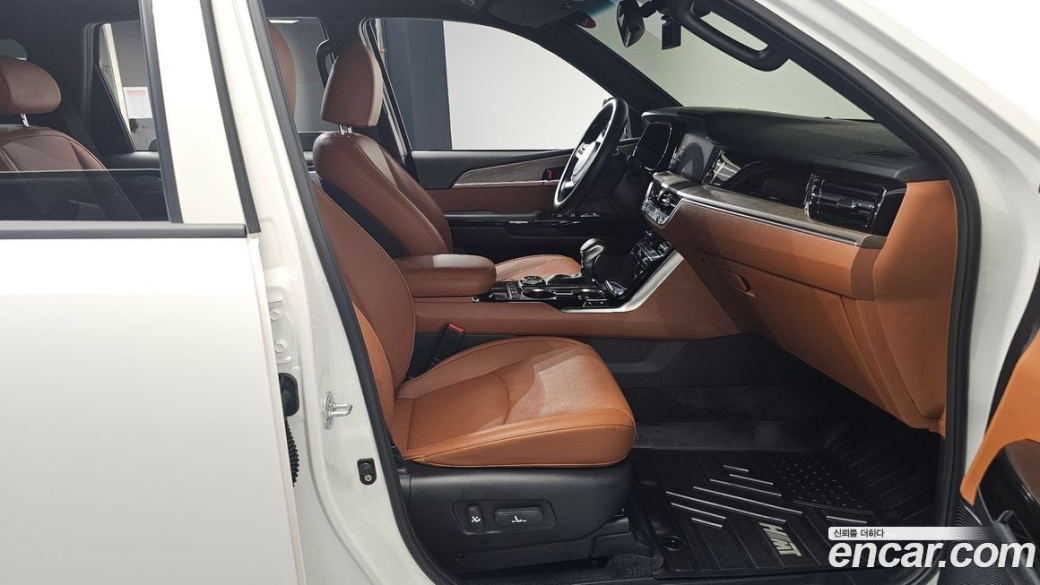 Kia Mohave Diesel 3.0 4WD 6-Seater, 2024