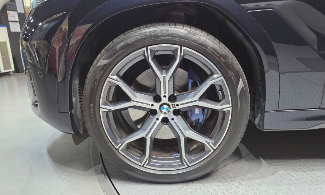 BMW X6 xDrive30d M Sport, 2024