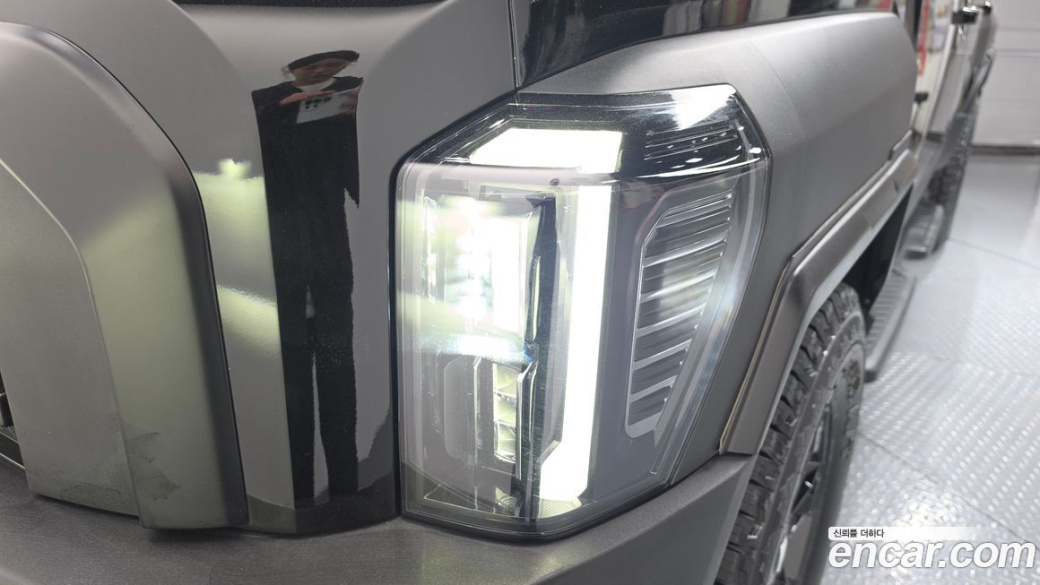 Kia Tasman 2.5T Gasoline 4WD, 2026