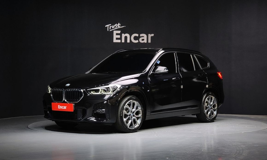 BMW X1 xDrive 20i M Sport, 2022