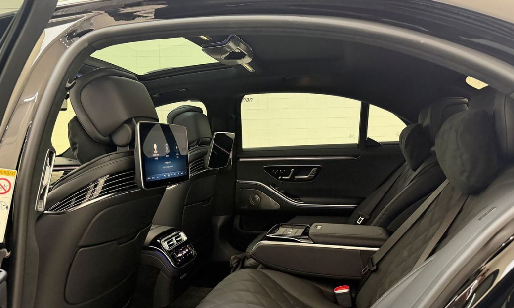 Mercedes-Benz S-Class S580L 4MATIC, 2025