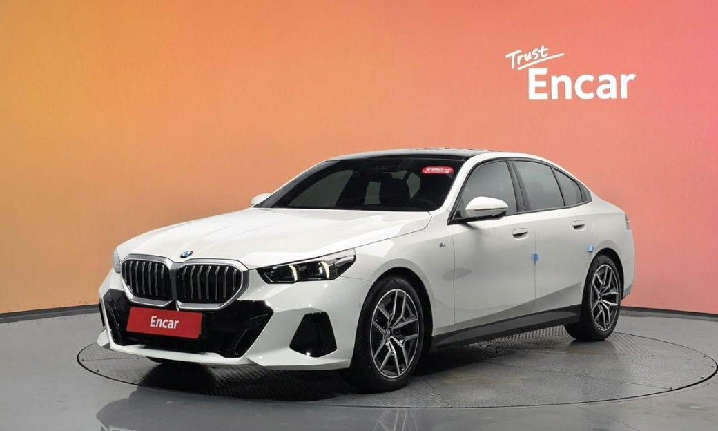 BMW 5-Series 520i M Sport, 2024