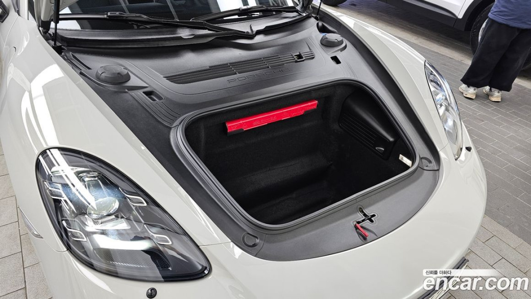 Porsche 718 4.0 GTS, 2022