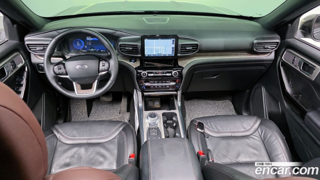 Ford Explorer 3.0 Platinum 4WD, 2023