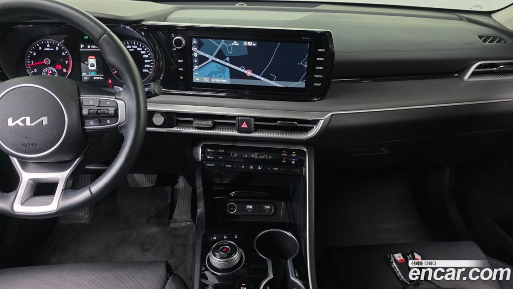Kia K5 2.0, 2023