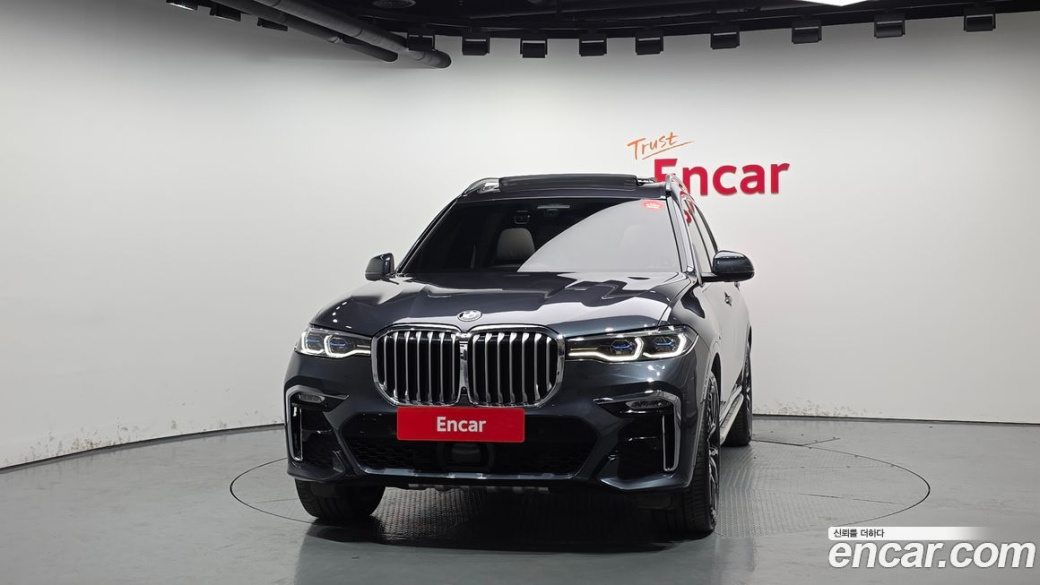BMW X7 xDrive 40i M Sport 6STR, 2022