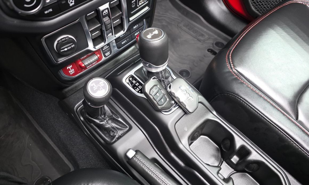 Jeep Wrangler 2.0 Rubicon Power Top 4Door, 2024