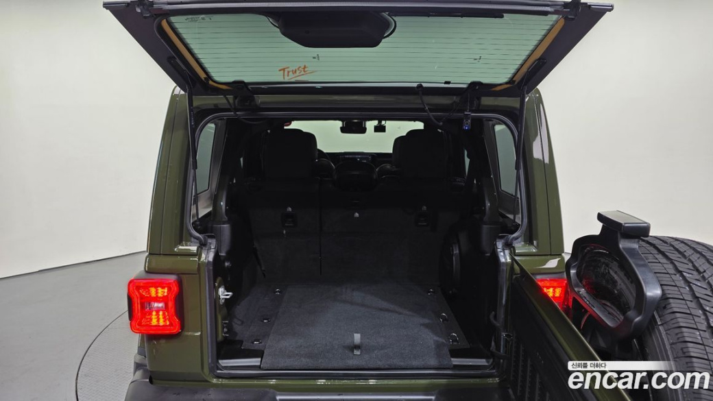 Jeep Wrangler 2.0 Sahara Power Top 4Door, 2024