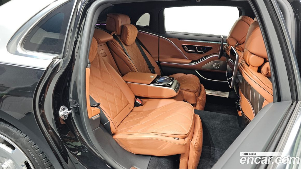 Mercedes-Benz S-Class Maybach S580 4MATIC, 2022