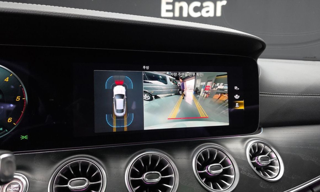 Mercedes-Benz E-Class E300d 4MATIC Coupe, 2022