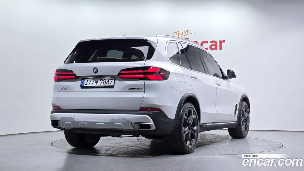 BMW X5 xDrive 40i xLine, 2024