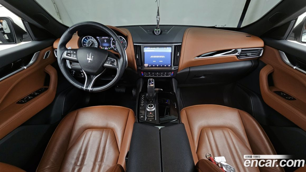 Maserati Levante 2.0 GT AWD, 2022