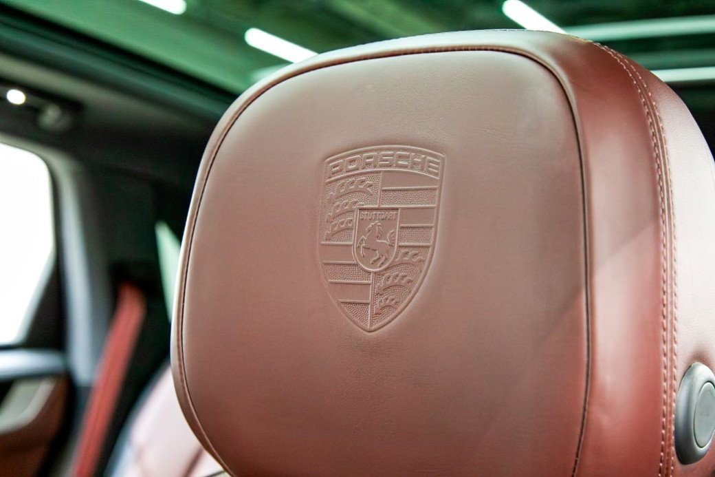 Porsche Cayenne 3.0, 2024