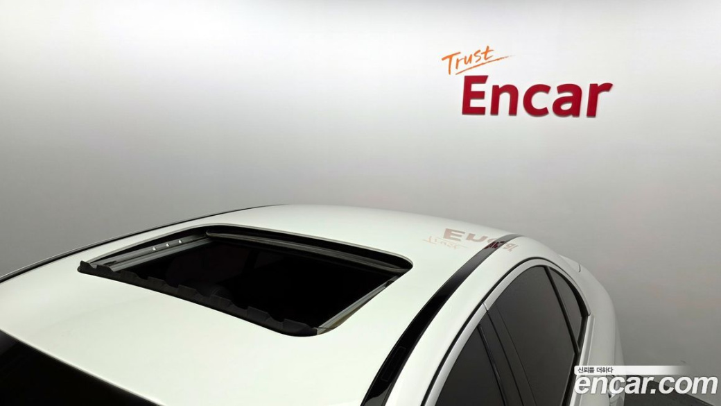 Mercedes-Benz E-Class E250 AMG Line, 2023