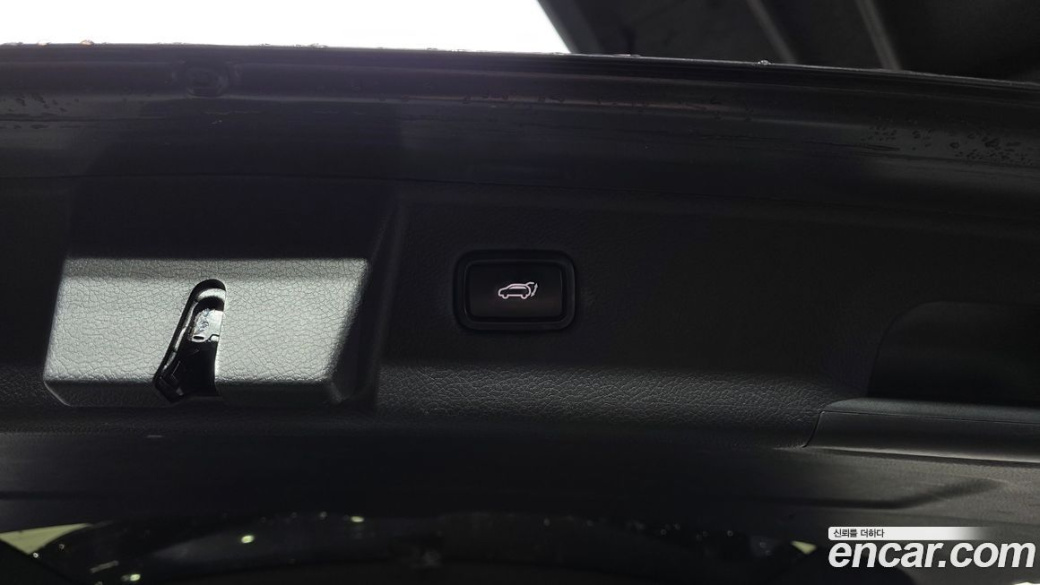 Kia Mohave Diesel 3.0 4WD 5-Seater, 2022