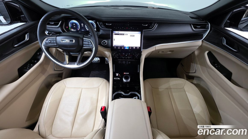 Jeep Cherokee 3.6 Limited, 2023