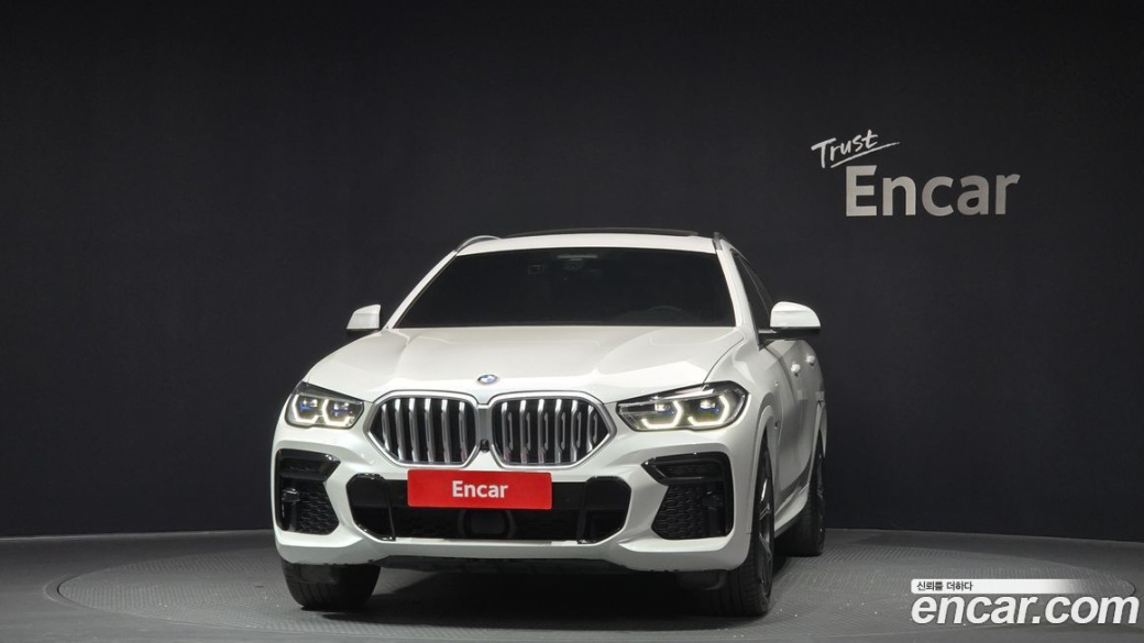 BMW X6 xDrive40i M Sport, 2023