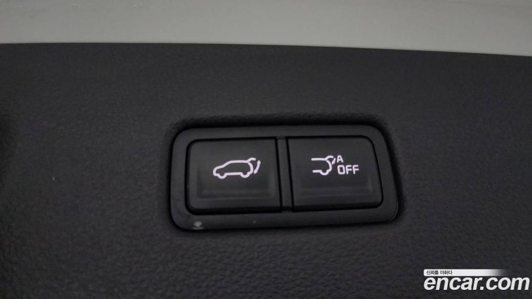 Kia Carnival 9-Seater Signature, 2023