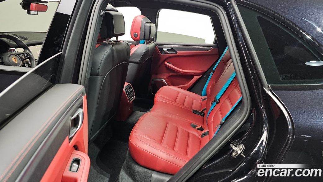 Porsche Macan 2.9 GTS, 2023