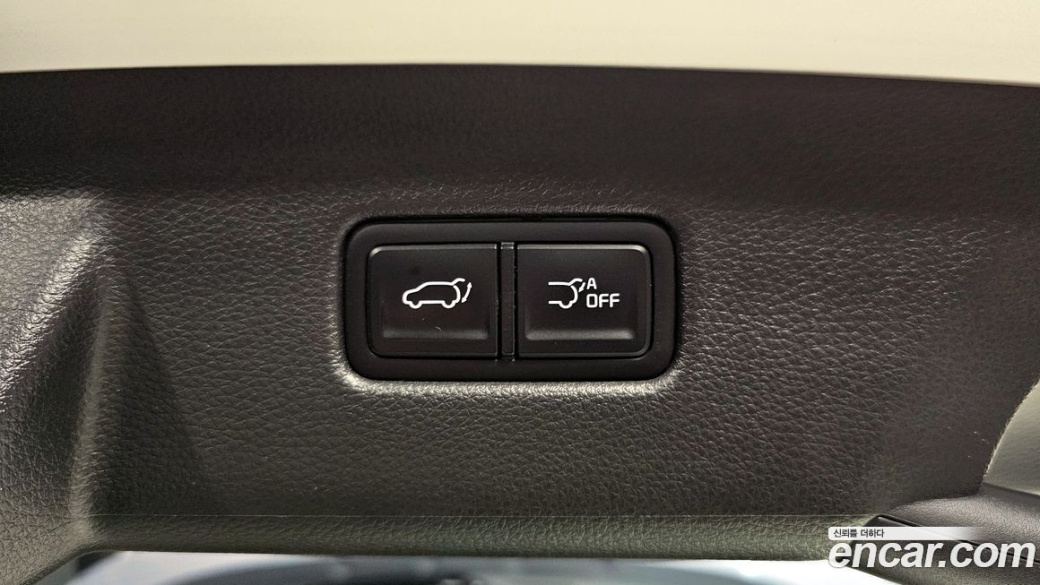 Kia Carnival 9-Seater Signature, 2023