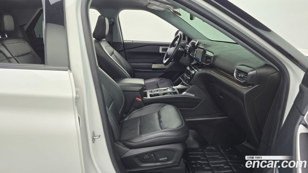 Ford Explorer 2.3 LimIted 4WD, 2022