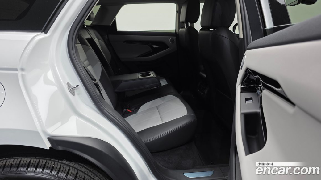 Land Rover Range Rover Evoque P250 Dynamic SE, 2025