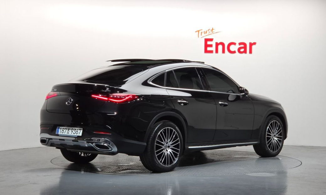 Mercedes-Benz GLC-Class GLC 300 4MATIC Avantgarde, 2025