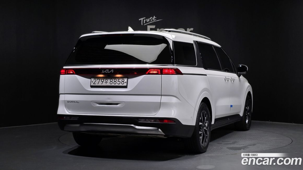 Kia Carnival 9-Seater Noblesse, 2023