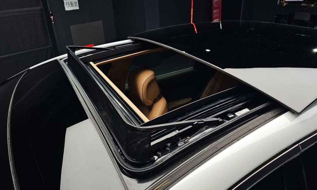 Genesis G80 Gasoline 2.5 Turbo AWD, 2024