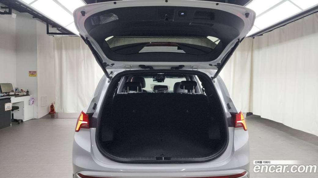 Hyundai Santafe Gasoline 2.5T 2WD, 2023