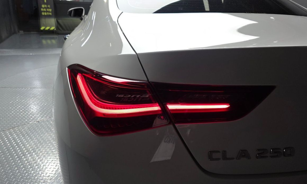 Mercedes-Benz CLA-Class CLA250 4MATIC, 2025