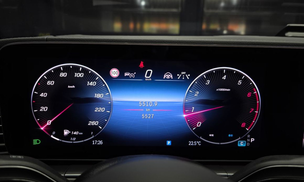 Mercedes-Benz GLS-Class GLS450 4MATIC, 2026