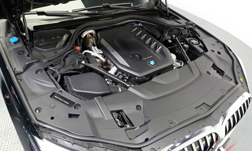 BMW 7-Series 730d xDrive Design Pure Excellence, 2022
