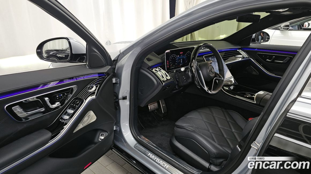 Mercedes-Benz S-Class Maybach S580 4MATIC, 2024