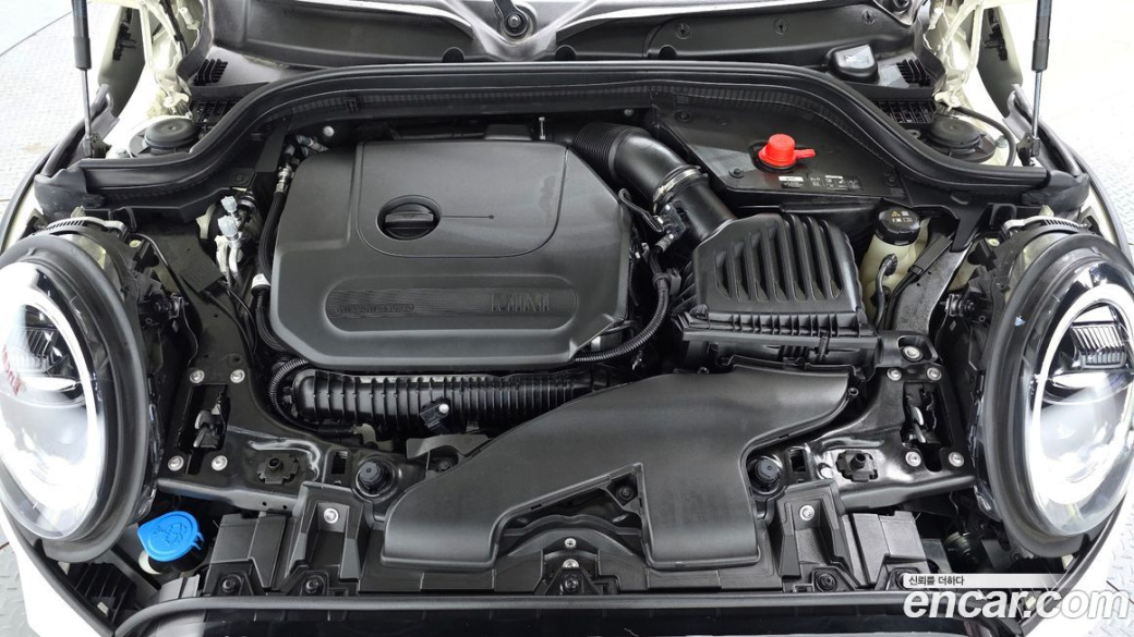 Mini Cooper JCW, 2023