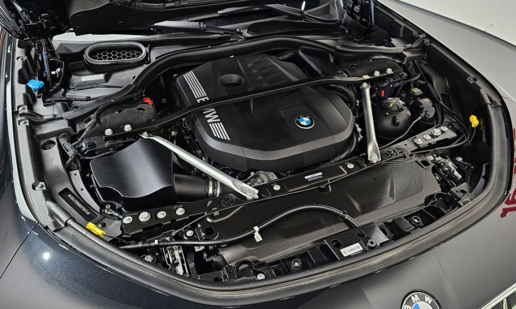 BMW 7-Series 740i xDrive M Sport, 2025