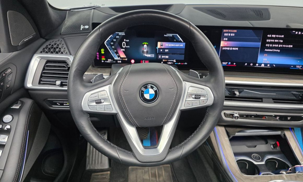 BMW X7 xDrive 40i Design Pure Excellence 6-Seater, 2024