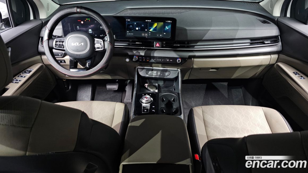 Kia Carnival 9-Seater Noblesse, 2024