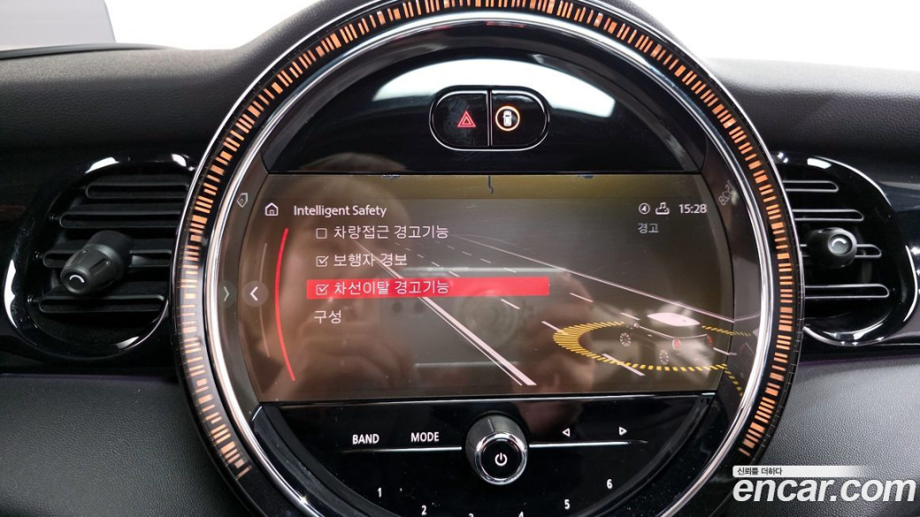 Mini Cooper JCW, 2024