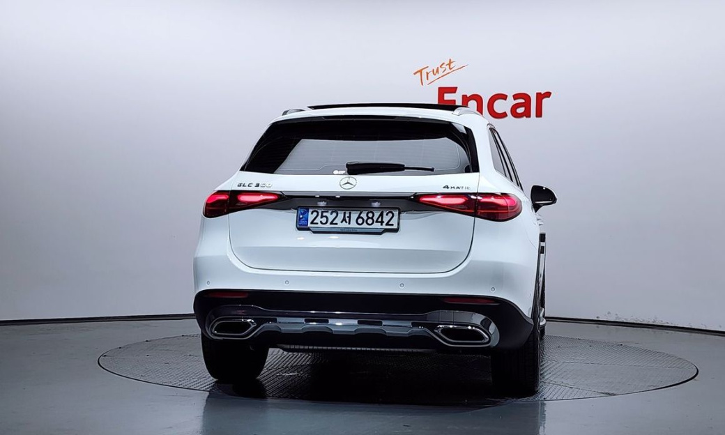 Mercedes-Benz GLC-Class GLC 300 4MATIC Avantgarde, 2025