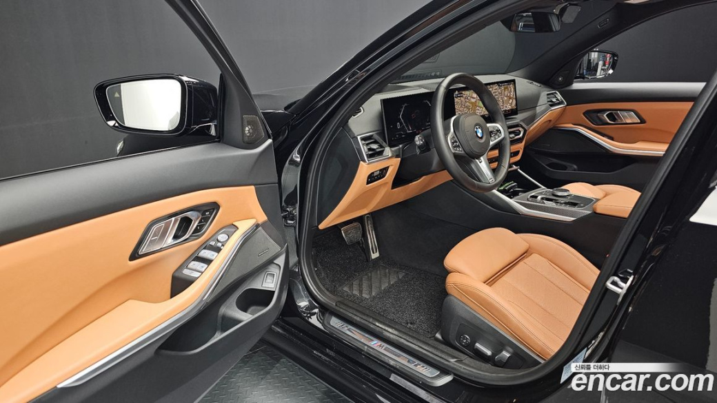 BMW 3-Series 320i M Sport, 2023