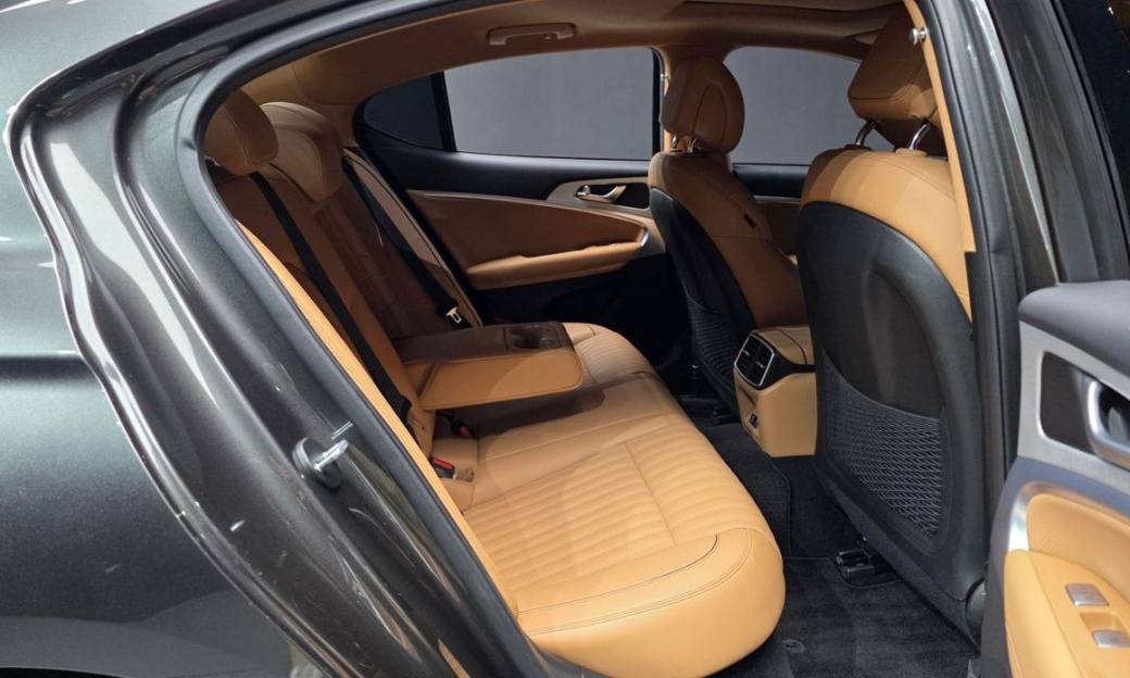 Genesis G70 Gasoline 2.5T 2WD, 2024