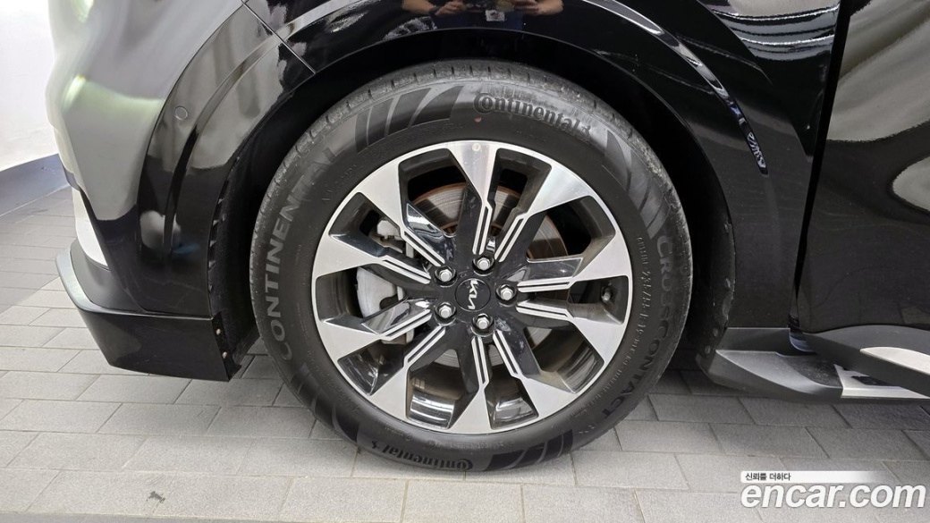 Kia Carnival 9-Seater Hi-Limousine(Special Vehicle), 2023
