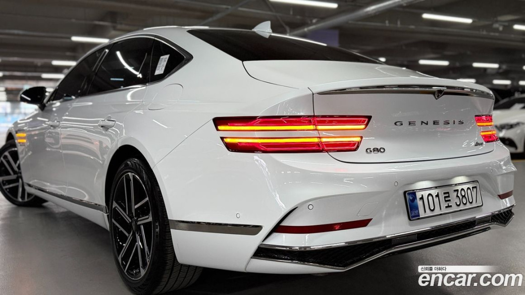 Genesis G80 Gasoline 2.5 Turbo AWD, 2026