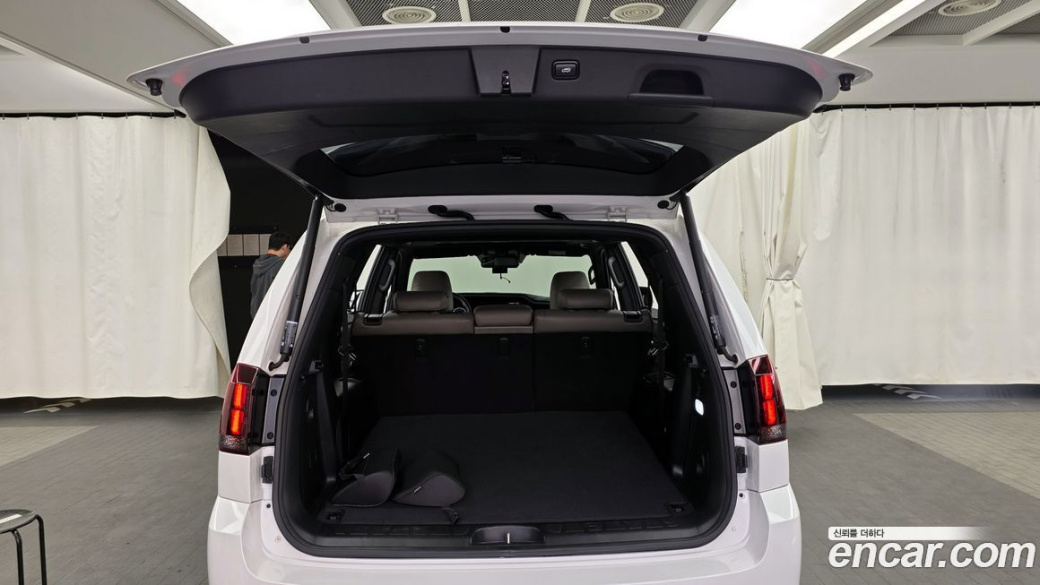 Kia Mohave Diesel 3.0 4WD 7-Seater, 2023