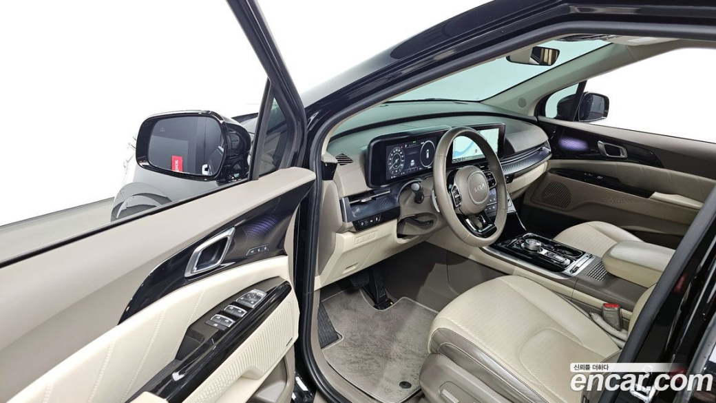 Kia Carnival 7-Seater Hi-Limousine, 2023