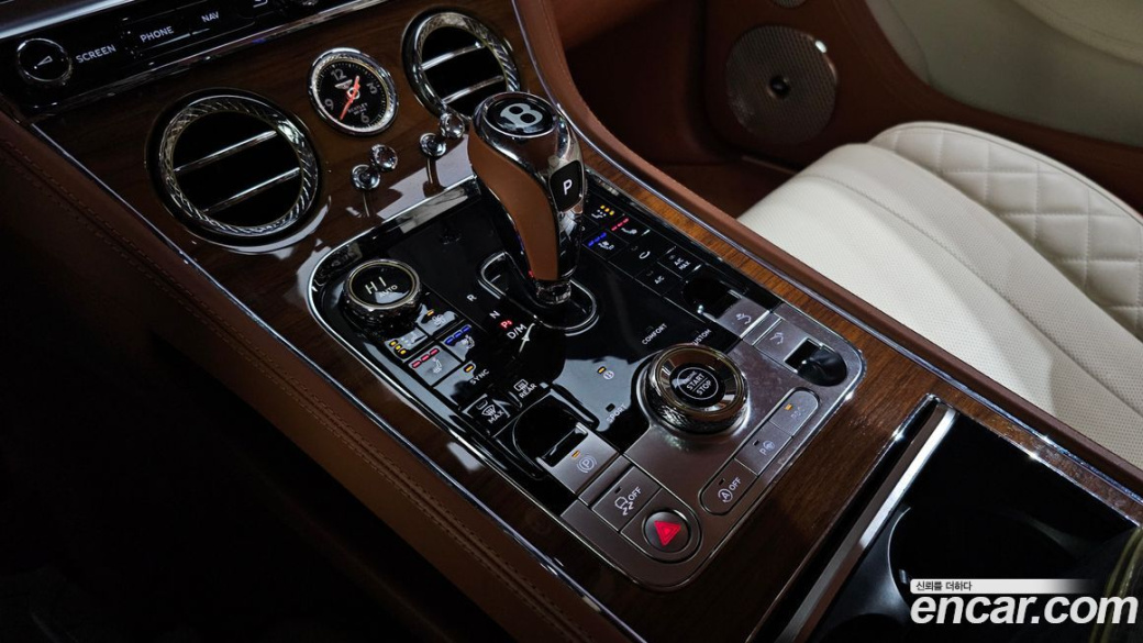 Bentley Continental 4.0 GT, 2022