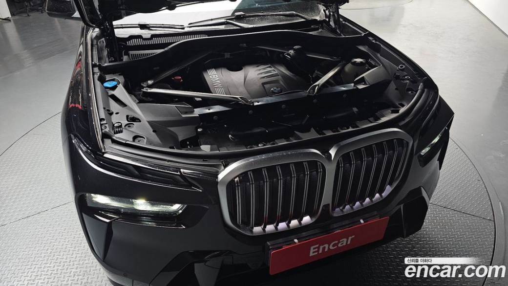 BMW X7 xDrive 40i M Sport 6STR, 2025