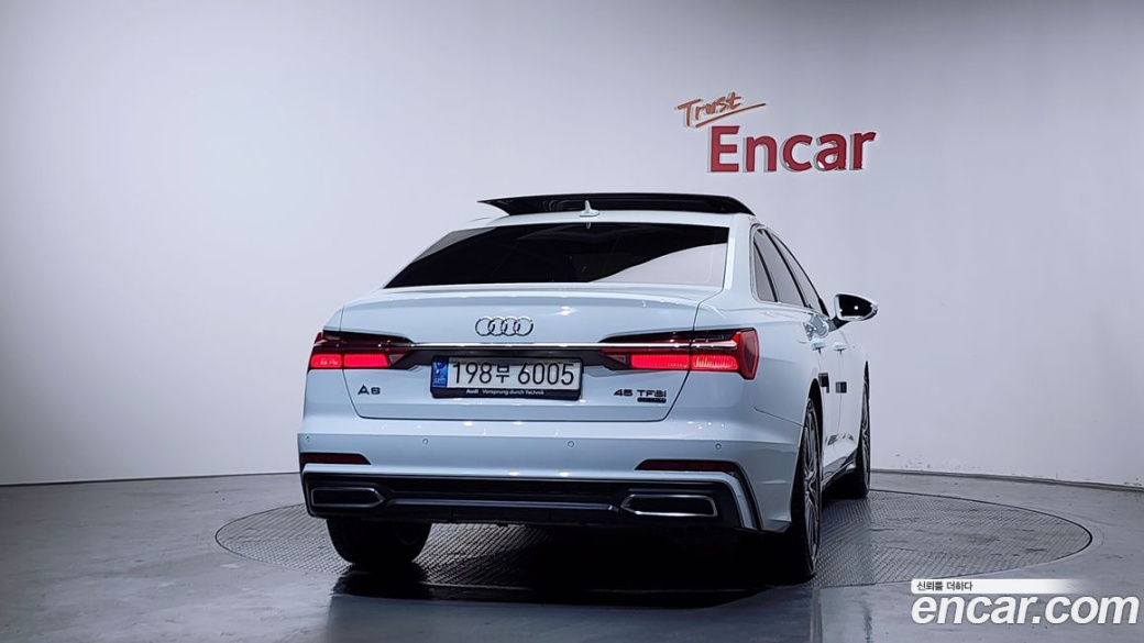 Audi A6 45 TFSI Quattro Premium, 2023