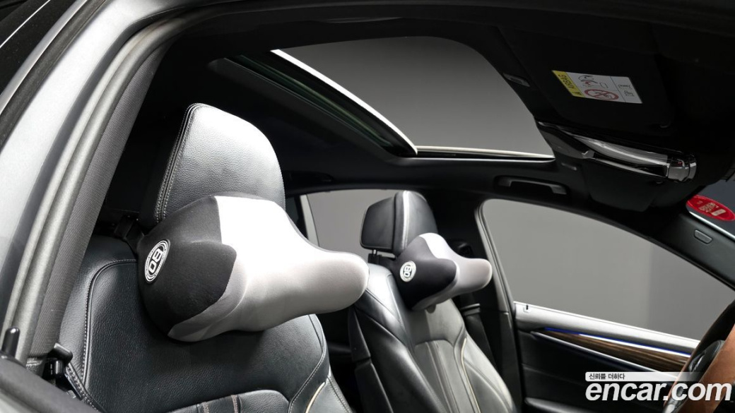 BMW 5-Series 520i M Sport, 2022